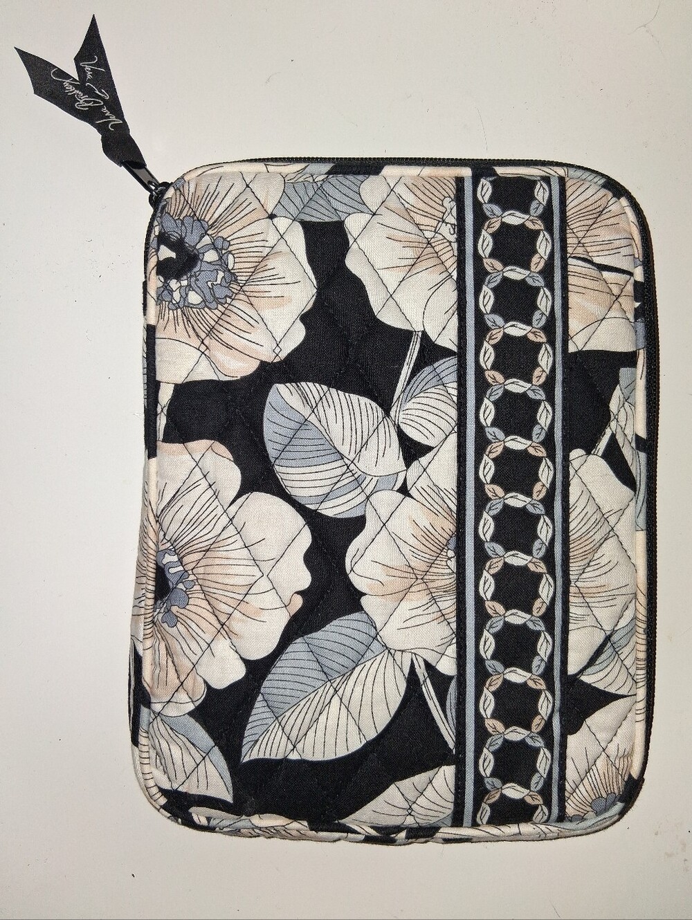 Vera Bradley 8x10 ereader sleeve in Camilla from the Spring 2012 Collection